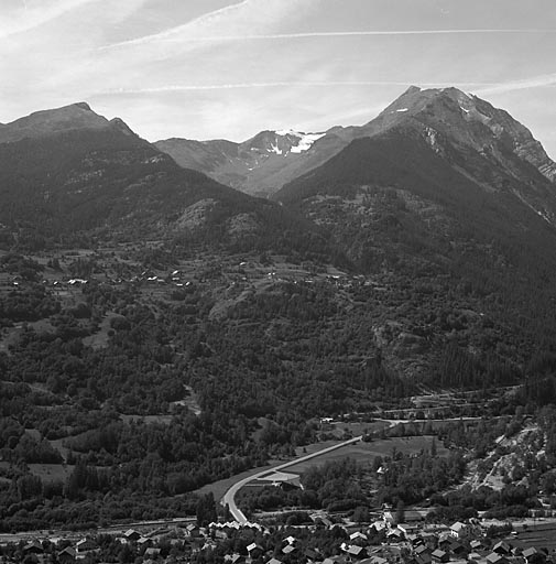 présentation de la commune de Puy-Saint-Vincent