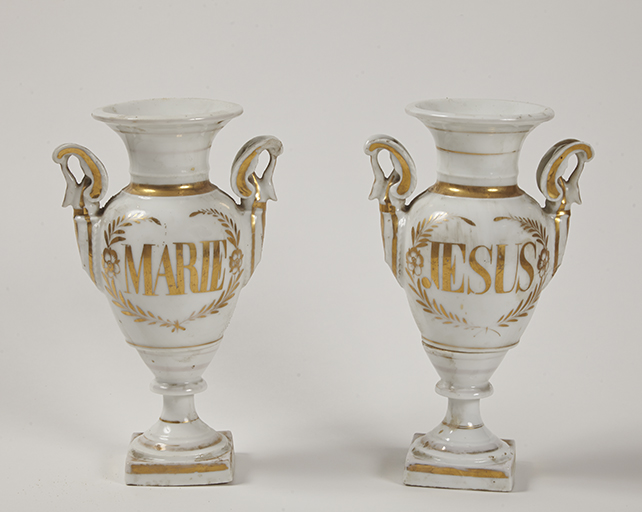 Paire de vases d'autel (n°3)