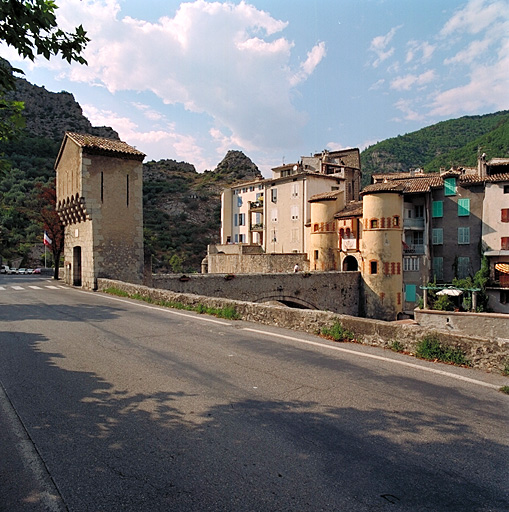 fortification d'agglomération d'Entrevaux