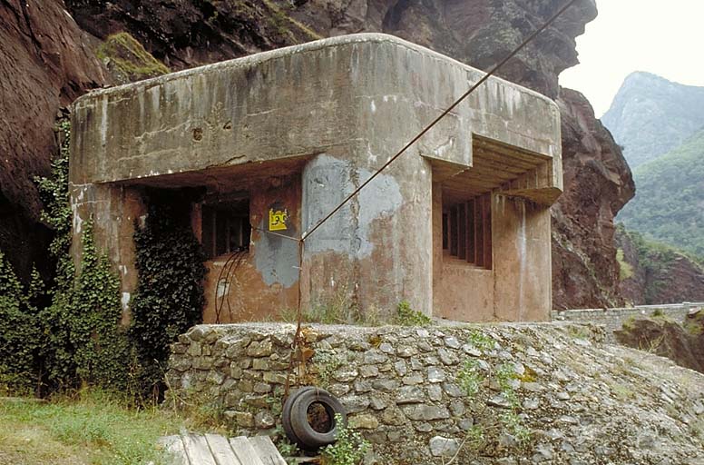 ligne fortifiée dite casemates d'intervalle et de deuxième position, secteur fortifié des Alpes-Maritimes