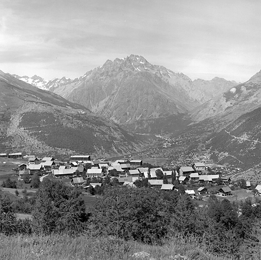 présentation de la commune de Puy-Saint-Vincent