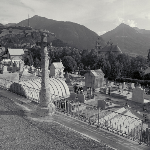 croix de cimetière