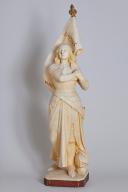 Statue (statuette) : sainte Jeanne d'Arc