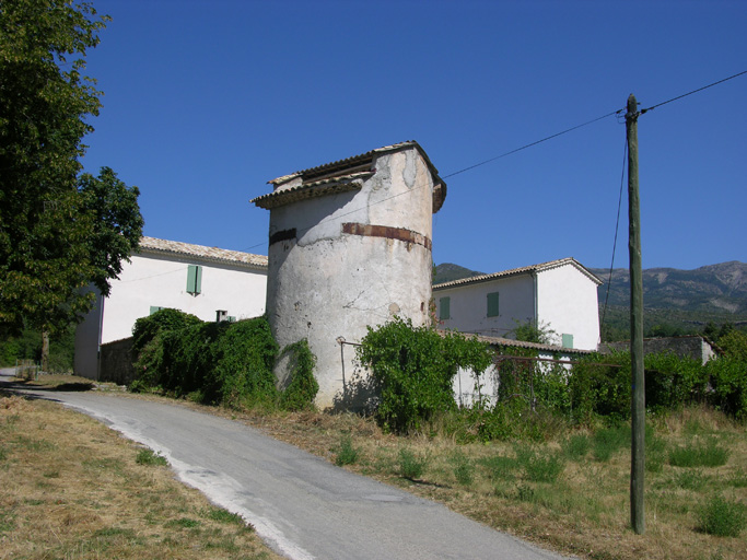 Colombier dans une ferme au Plan de la Palud (Castellane).