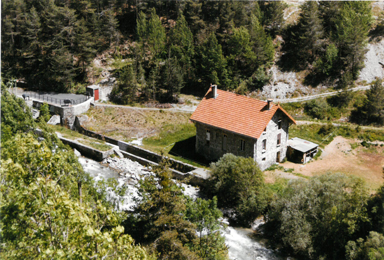 centrale hydroélectrique de la Roche Percée