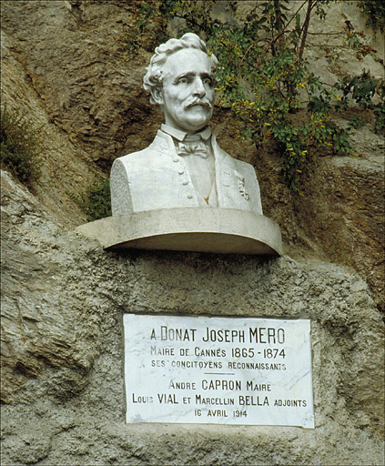 monument à Donat-Joseph Méro