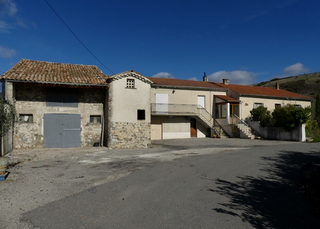 Dépendances et bâtiment du logis, ferme dite Roman.