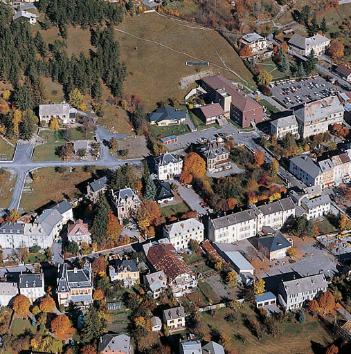 présentation de l'étude sur les villas mexicaines du canton de Barcelonnette