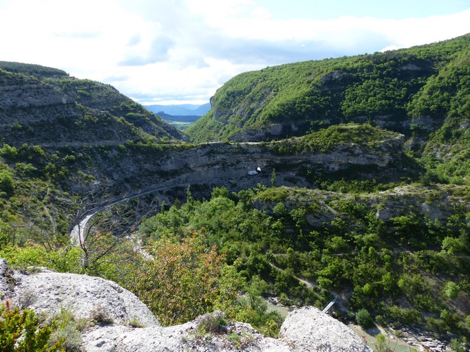 Site du Castellac. Vue de situation prise du nord.