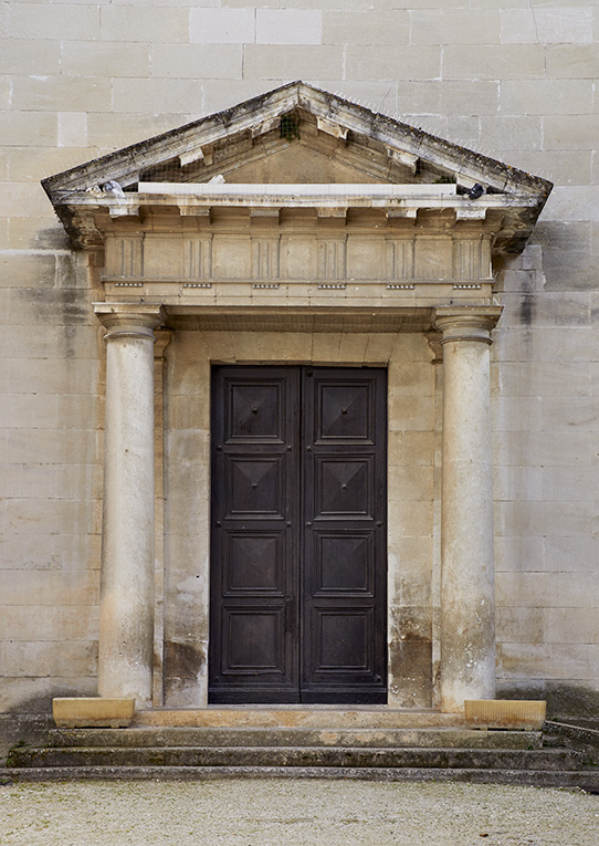 Vantaux de la porte d'entrée