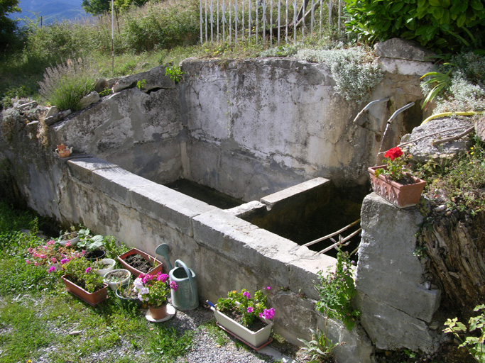 fontaine-lavoir