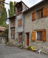 ferme, puis école primaire actuellement maison