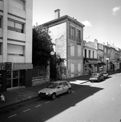 Façade nord, vue d'ensemble.