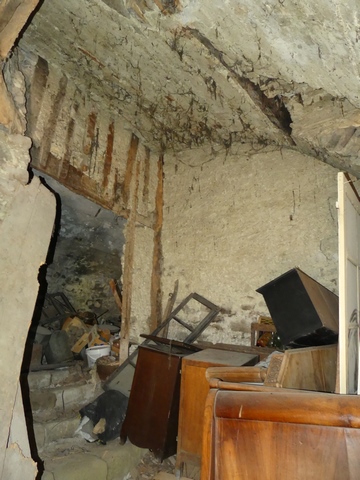 Etage de soubassement, cellier sud. Vue de volume.