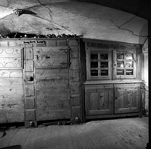 armoire-bibliothèque