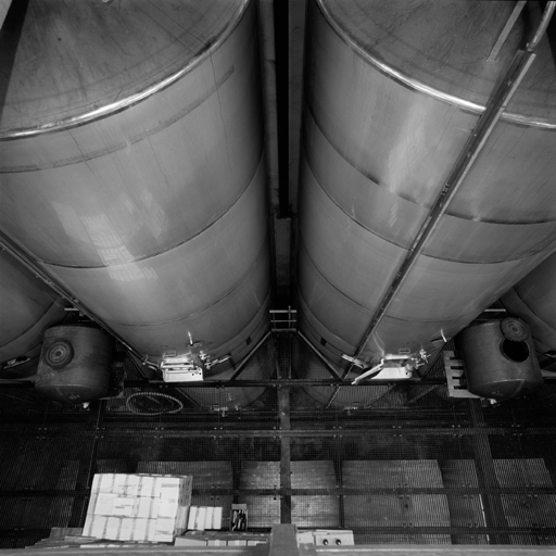 moulin à blé, puis coopérative vinicole L'Union des Coopératives, puis Cave coopérative des vins de Bandol Moulin de la Roque