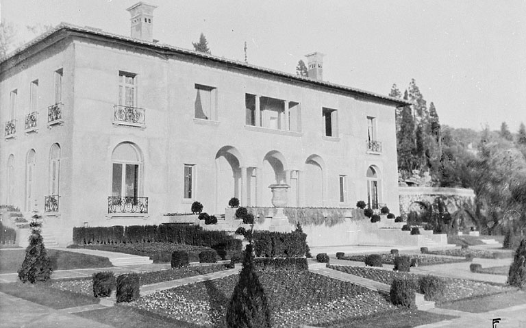 Léon Le Bel et Louis Süe, reconstruction du château Thorenc, 1930.