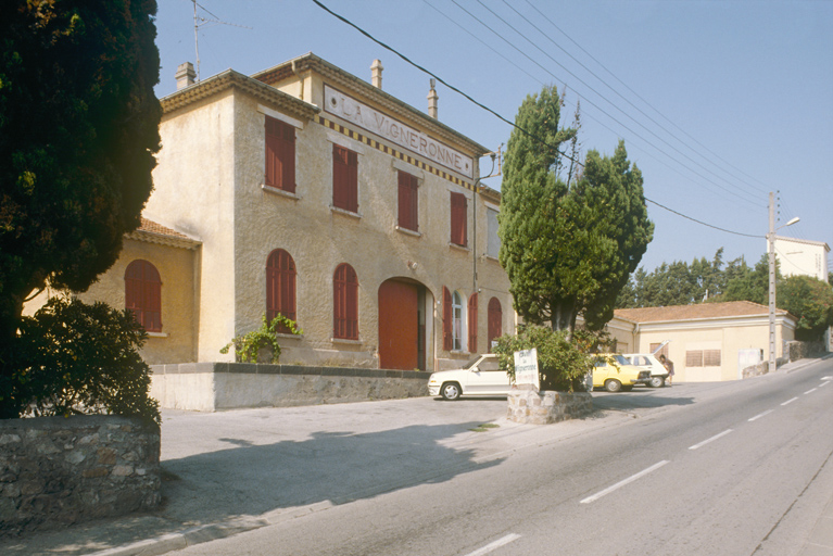 Coopérative Vinicole dite Cave Coopérative la Vigneronne