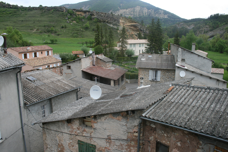 village de Senez