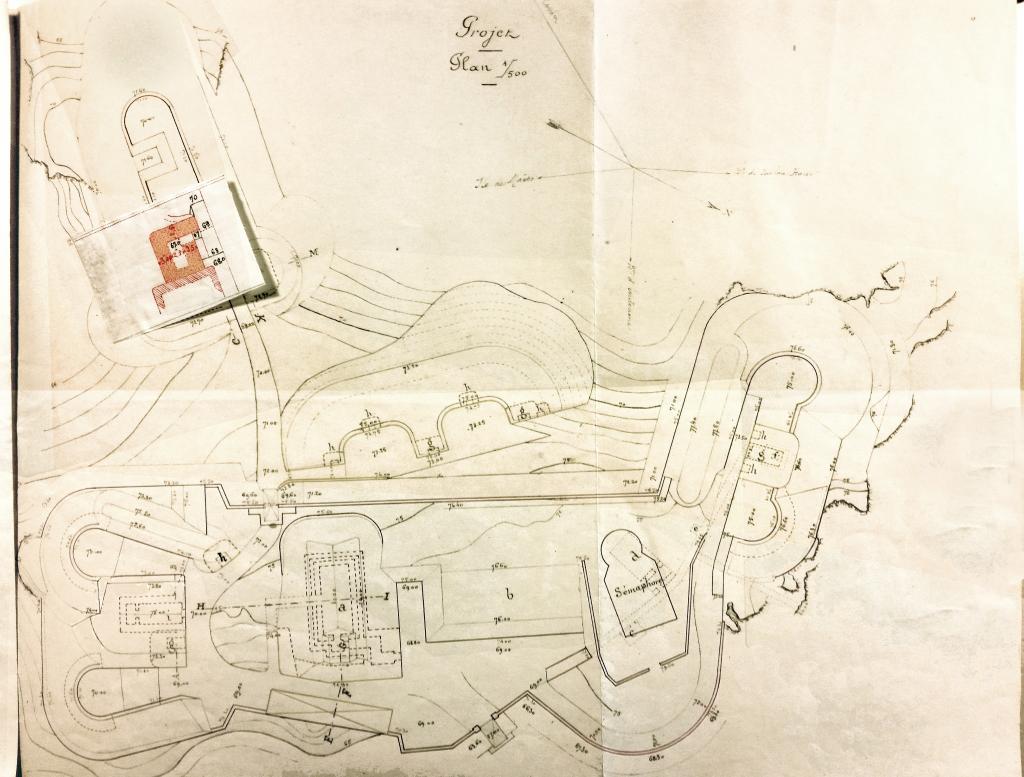 [Plan de projet de réorganisation de la batterie de Caveaux],1892.