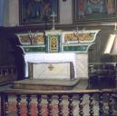 ensemble du maître-autel : autel, deux gradins d'autel et tabernacle