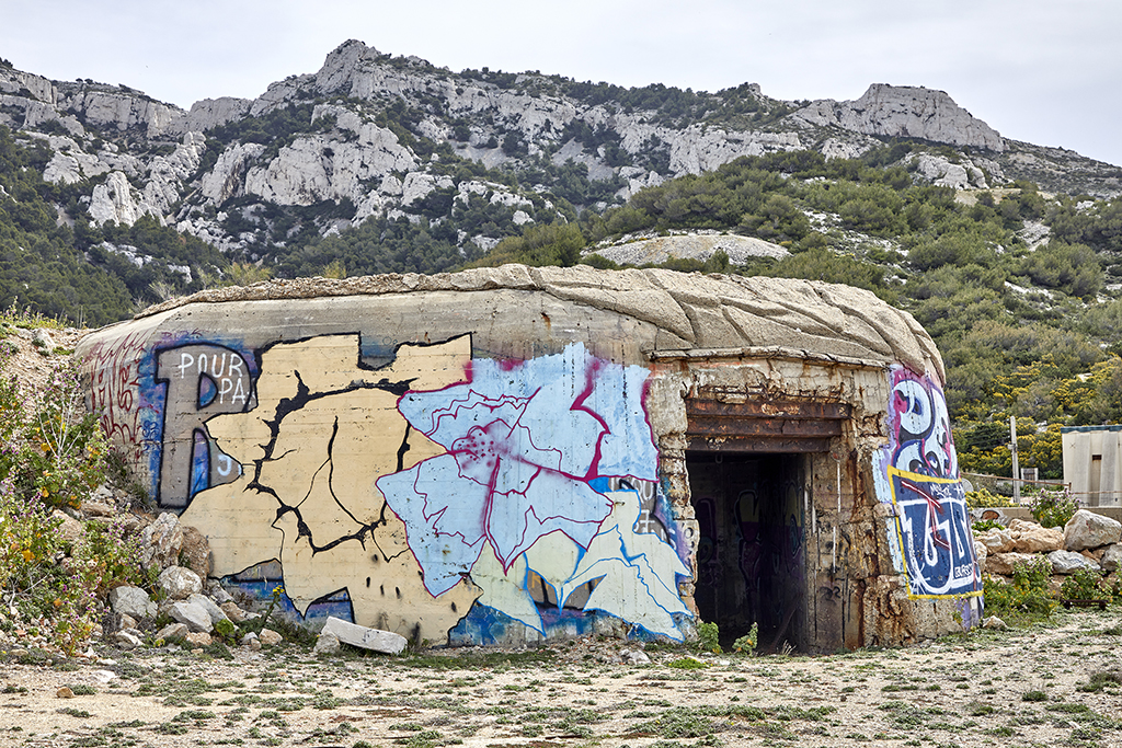 casemate R 669 n°2, façade active, camouflage ciment modelé en partie conservé