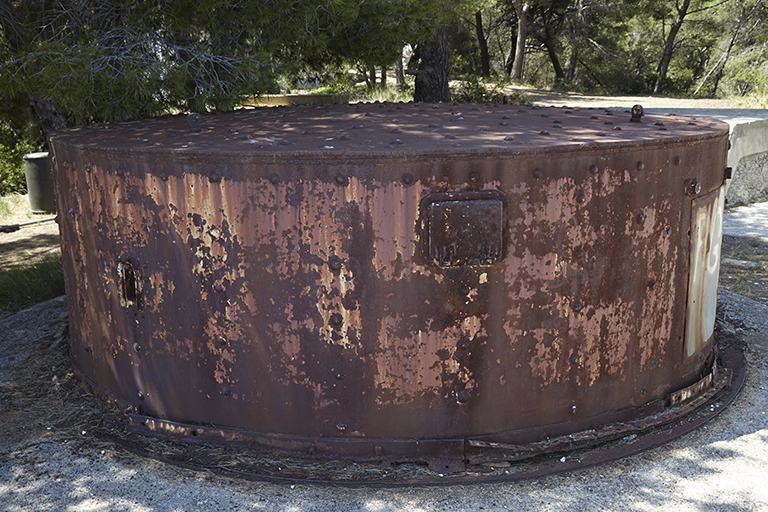 Poste de batterie, PDT (poste direction tir), tourelle du télémètre.