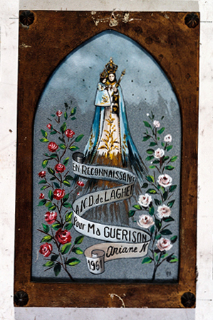 ex-voto, tableau : Vierge de Laghet, roses et phylactère