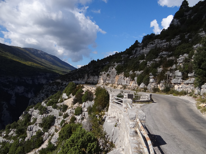 Route des Crêtes (R.D. 23), passage au quartier de La Maline.