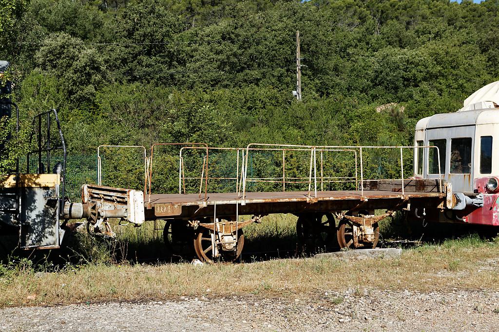 Matériel de transport ferroviaire : wagon plateforme ex-Compagnie du PLM