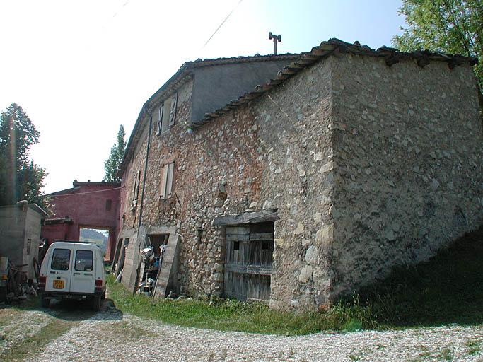 présentation de la commune de Moriez