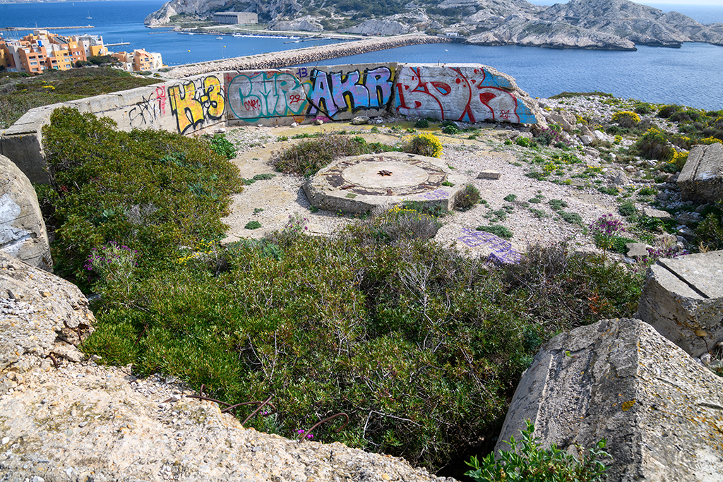 Batterie sudwall, 6eme cuve à casemate abri Regelbau M 158, cuve, vue du dessus de la casemate-abri