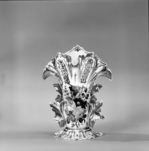 vase à fleurs (vase cornet) No 3