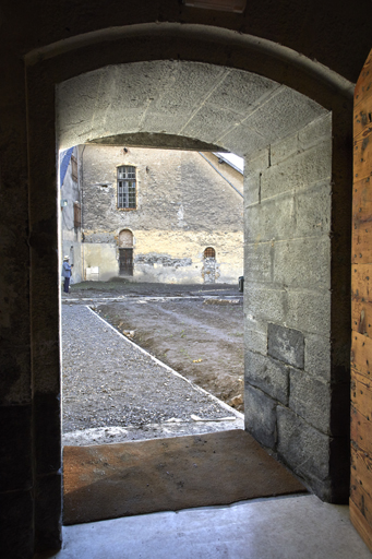 Magasin à poudre P, détail de la porte, vue de l'intérieur de la salle des poudres