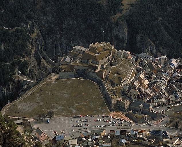 château fort, fort dit Le Château