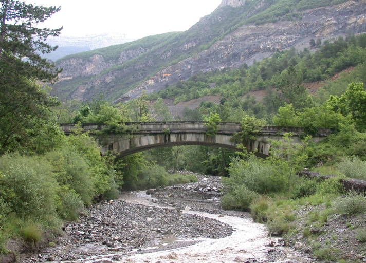 pont sur le ravin du Counier