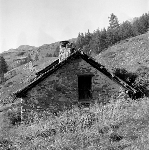 fermes en série dites chalets (série de 3)