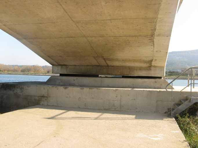 pont routier du Tricastin