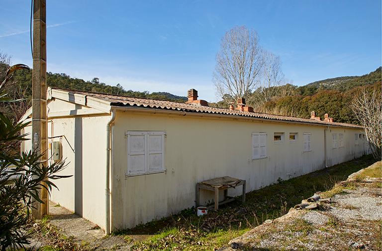 Hameau de forestage de Harkis de Bormes-les-Mimosas