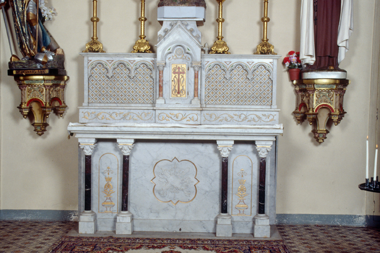 autel, gradins d'autel (2), tabernacle (autel mixte, autel secondaire) : autel de saint Sébastien, style néo-gothique