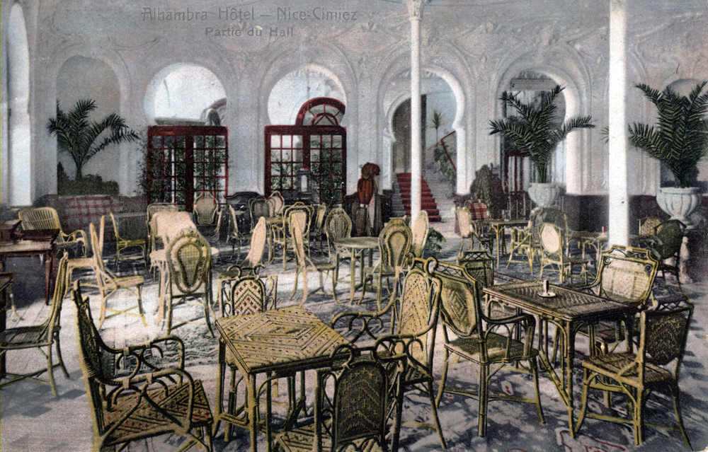 hôtel de voyageurs dit Hôtel Alhambra, Hôtel Alhambra Leospo, actuellement immeuble résidence Alhambra