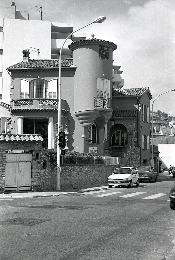 maison dite Lou Moure Rouge