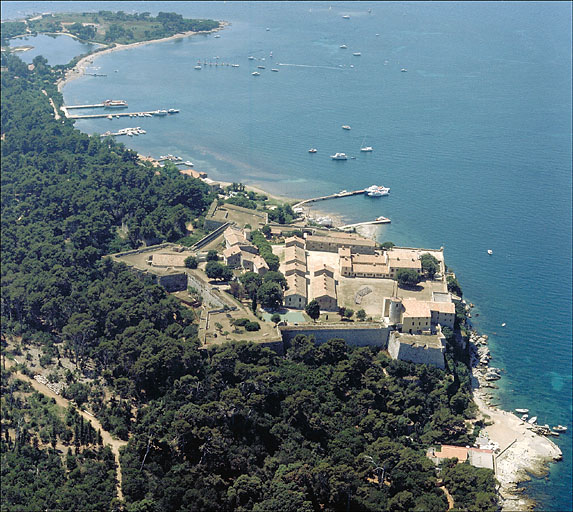 fort Royal ou fort Sainte-Marguerite