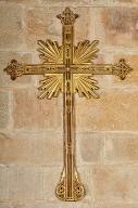 Croix de style néogothique