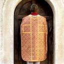 ensemble de vêtements liturgiques (N° 3) : chasuble, étole, manipule, bourse de corporal, voile de calice (ornement rouge)