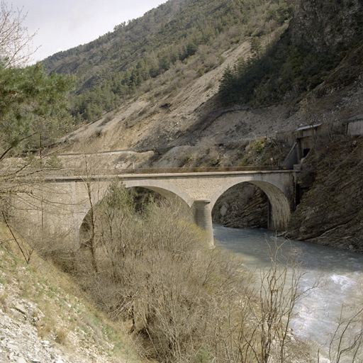 pont ferroviaire sur le Verdon