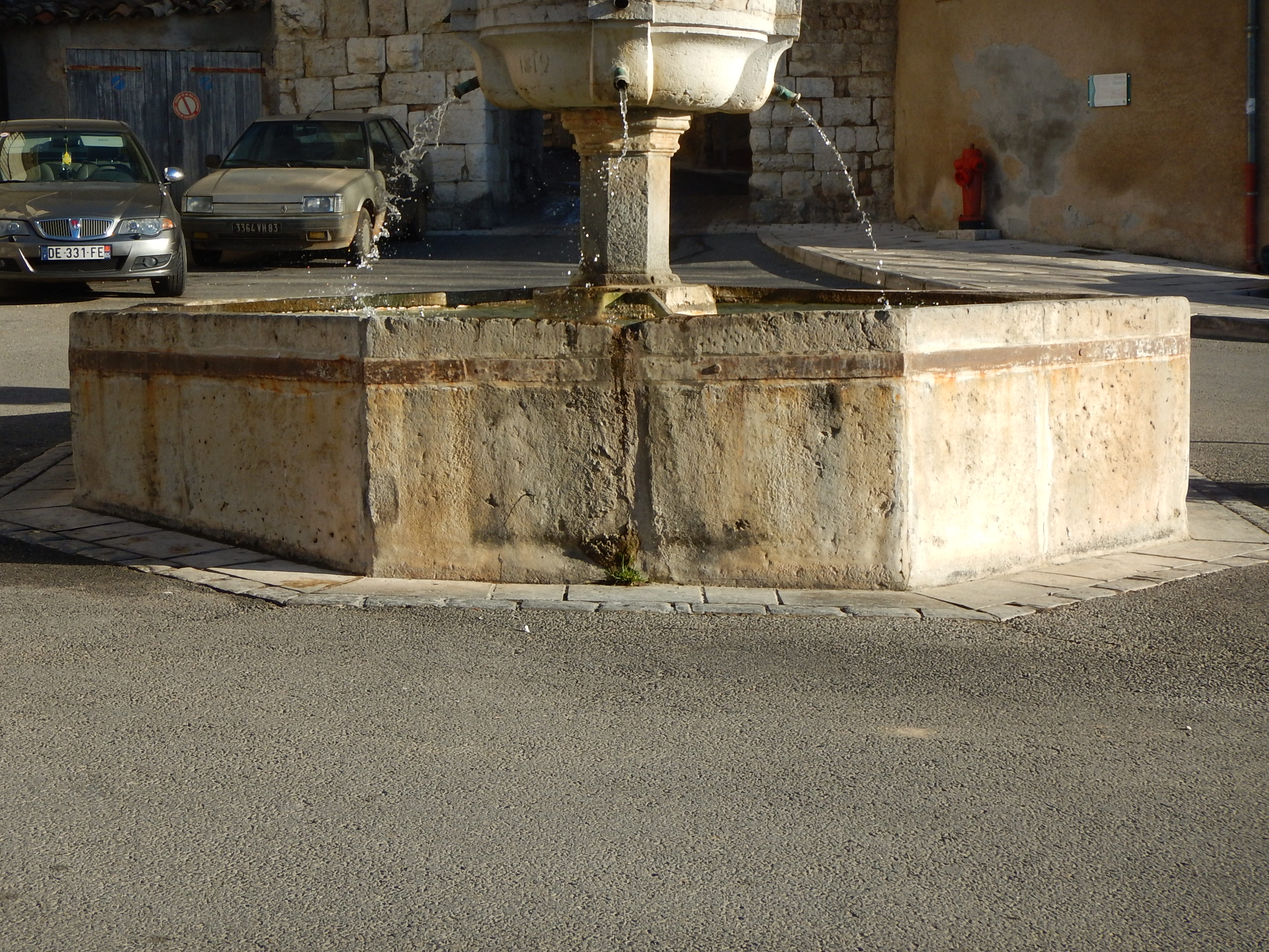 Fontaine dite fontaine Benoîte