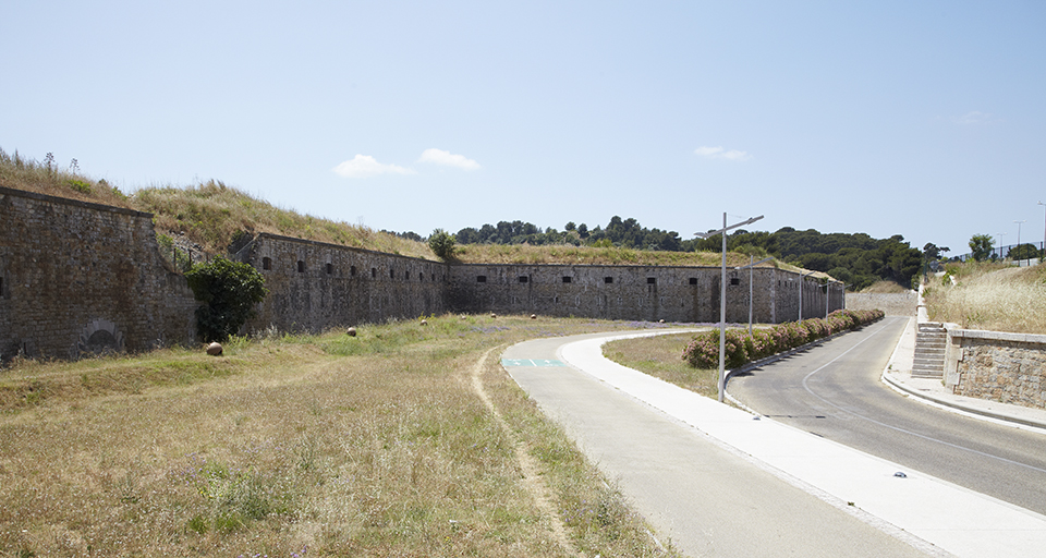 Extension Malbousquet. Front nord, 3-4 : courtine avec poterne, flanc droit et face droite du bastion 4.