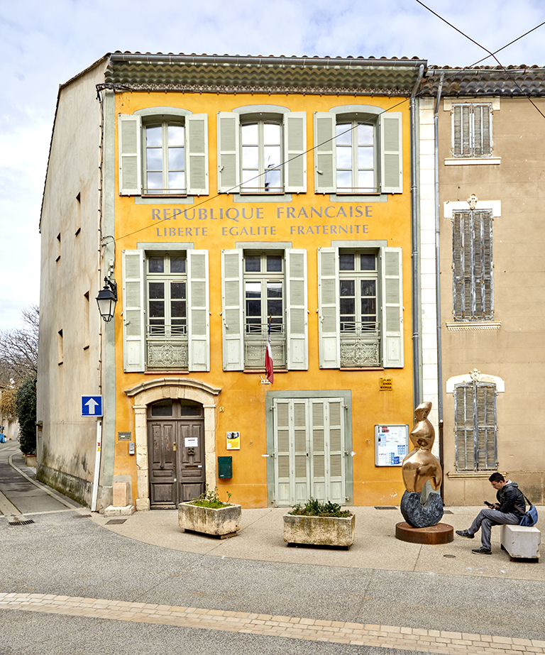 maison, puis mairie et école, actuellement mairie