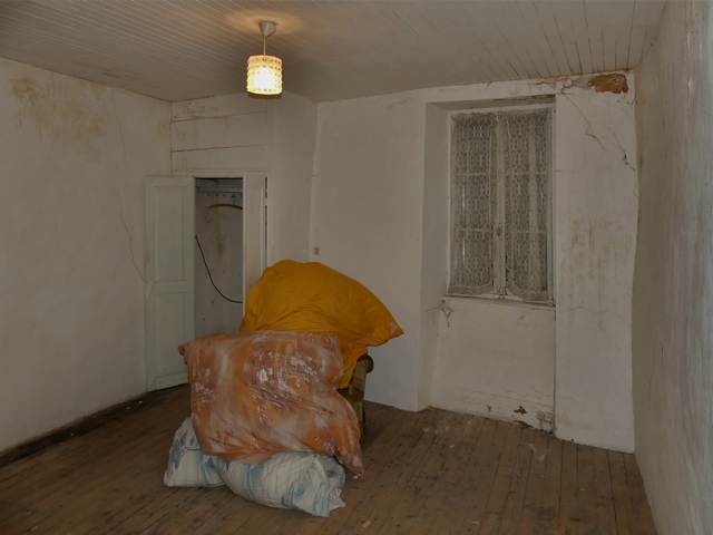 Partie est. Etage, chambre sud. Vue de volume prise du nord-ouest.